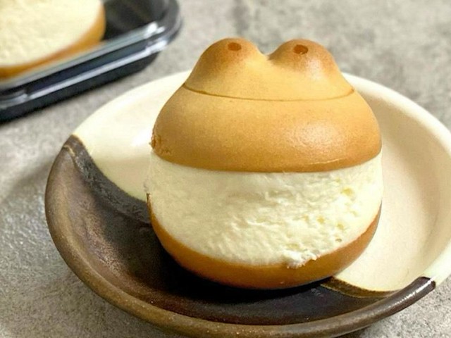 【名古屋市】愛され続ける老舗銘菓。青柳総本家の「カエルまんじゅう」と新定番「ケロトッツォ」（土庄雄平「名古屋深掘りチャンネル」）
