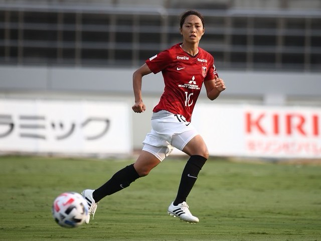 2019 なでしこリーグ 浦和レッズレディース 安藤梢 直筆サインカード 2019 なでしこリーグ 浦和レッズレディース 安藤梢 直筆サインカード