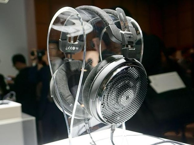レビュー：オーディオテクニカのヘッドホンATH-ADX5000（Stereo Sound