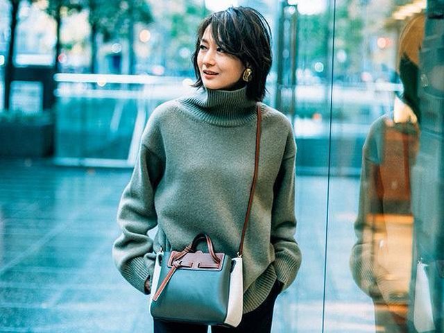 富岡佳子 ファッションは私の生き方です。】プラダのパンツで