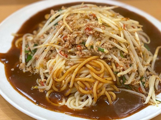 【名古屋市】メジャーからマイナーまで茶色しかない？地元ライター厳選のALL茶色な「名古屋めし」5選（土庄雄平「名古屋深掘りチャンネル」）