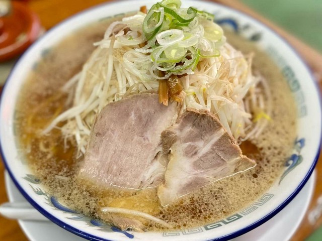 【名古屋市中村区】味もボリュームも大満足！「柳橋中央市場」のコスパ最強グルメ3選（土庄雄平「名古屋深掘りチャンネル」）