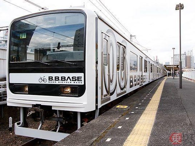 JR両国駅「幻のホーム」なぜ誕生？ いまはイベント会場に（乗りもの