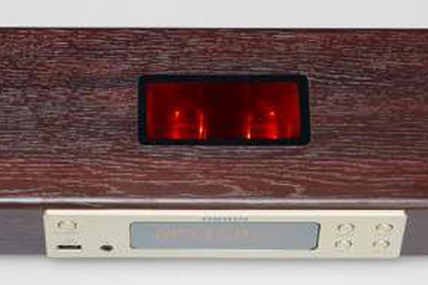 レトロテイストなサウンドバーはなんと真空管アンプ内蔵です