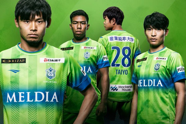 湘南ベルマーレ、2022新ユニフォームを発表！まさに「湘南を体現