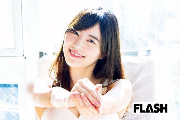 松井珠理奈「未来、現在、過去」（SmartFLASH）