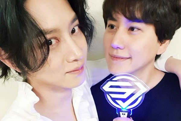 SUPER JUNIOR MARRY U CD ジャケカ　キュヒョン　ヒチョル SUPER JUNIOR MARRY U CD ジャケカ キュヒョン ヒチョル Super