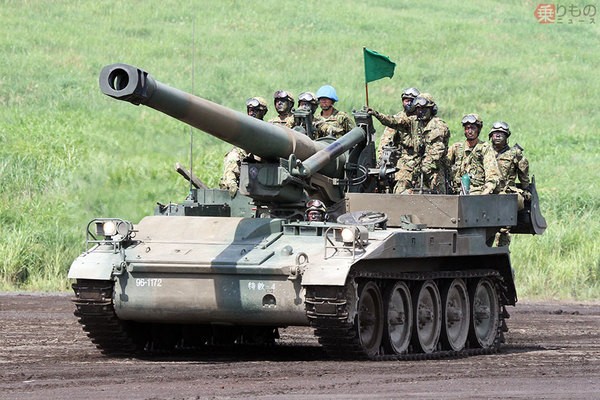 防御力あえて低く？ 「屋根なし自走砲」の大きなメリットとは 密閉式と