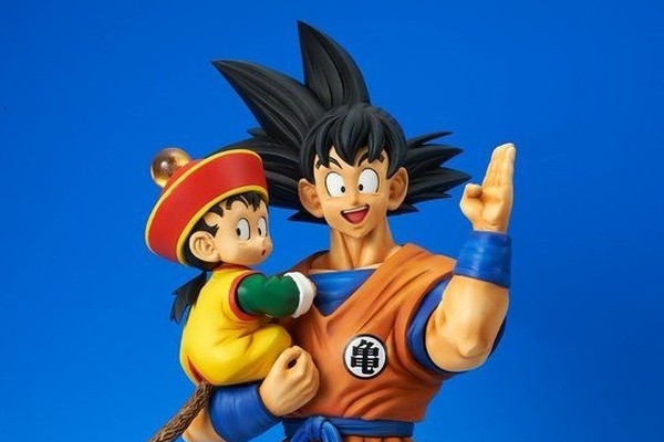 ドラゴンボールZ」孫悟飯＆悟飯、“全長46センチ”の大ボリュームでフィギュア化！ “しわ”にまでこだわり造形（アニメ！アニメ！）