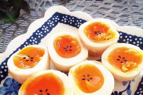 【漬けて放っとくだけ♪】濃厚orさっぱりの「卵や野菜の味染みおつまみ」6選（クックパッドニュース）