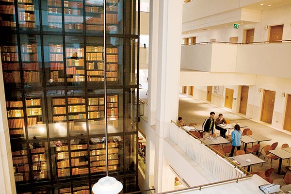 世界の図書館　美しい知の遺産 (The Library) 【大型本】 美しい知の遺産 世界の図書館 | ジェームズ・W・P・キャンベル
