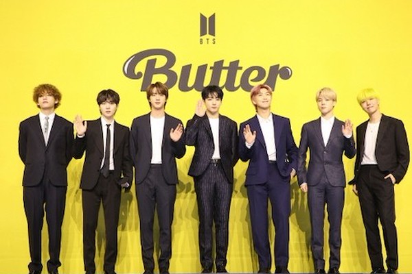 大量BTSまとめ売り　最終値下げ　即購入ok 上場直後に暴落した“BTS株”、丸1年でV字回復！さらに成長が見込める