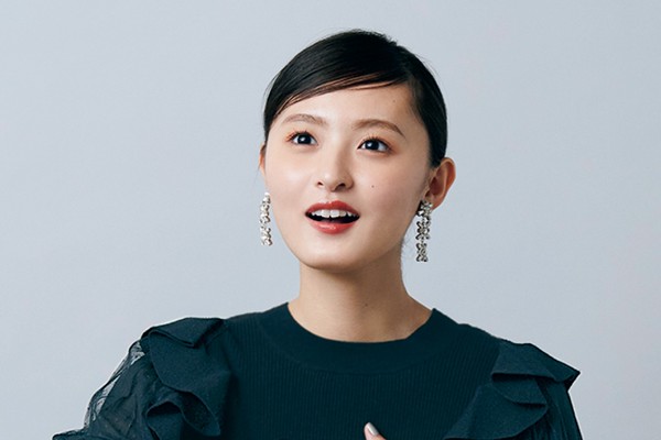 遠藤さくら の毎日ニット】11／24は「オペラの日」（non-no）