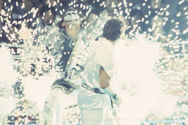 グレート・ムタvsグレート・ニタの魔界大戦が新日本神宮球場で実現!【8