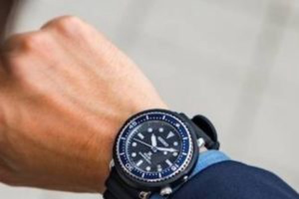 今年は『SEIKO PROSPEX』が熱い！売切必至のEDIFICE別注モデルを