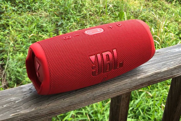 JBL Charge 5 赤 【公式通販】