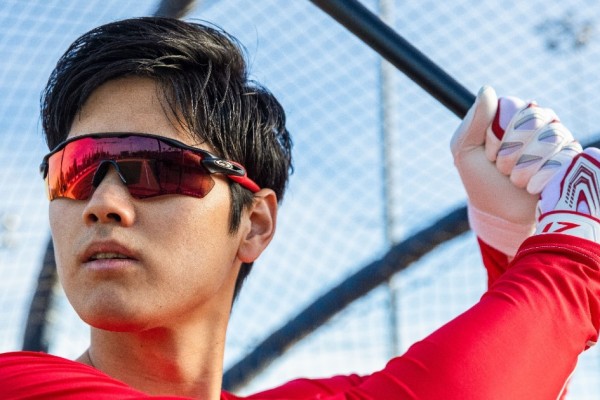 Oakley サングラス 大谷翔平モデル ケース付き OAKLEY オークリー 大谷